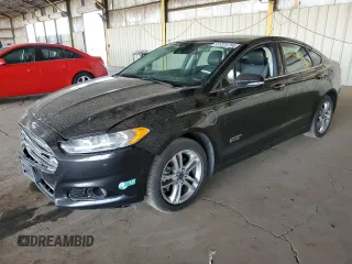 2015 Ford Fusion Energi Titanium with VIN 3FA6P0SU5FR234770, listed as a Copart auction lot 51370765 with 157,646 mi miles and Salvage Title. Bid and sale history available at carsss.com. Image 1.