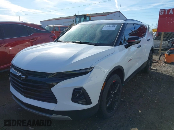 2020 Chevrolet Blazer LT with VIN 3GNKBCR4XLS698213, listed as a IAAI auction lot 41686203 with 43,107 mi miles and . Bid and sale history available at DreamBid. Image 2.
