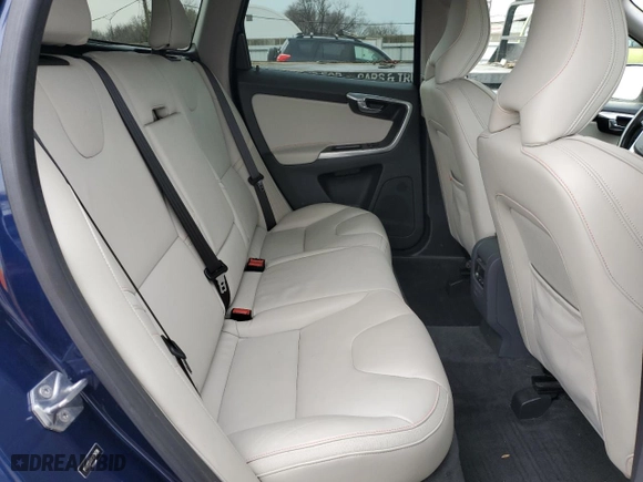 2015 Volvo XC60 T6 Platinum with VIN YV4902RV0F2714738, listed as a Copart auction lot 43559765 with 63,848 mi miles and Salvage Title. Bid and sale history available at carsss.com. Image 11.