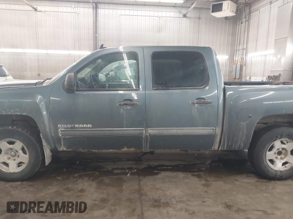 2009 Chevrolet Silverado 1500 LT with VIN 3GCEK23369G288634, listed as a IAAI auction lot 41636223 with 181,783 mi miles and . Bid and sale history available at DreamBid. Image 15.