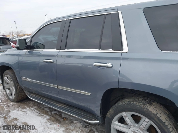 2015 Cadillac Escalade Luxury with VIN 1GYS3MKJ2FR654512, listed as a IAAI auction lot 41362859 with 173,017 mi miles. Bid and sale history available at carsss.com. Image 14.