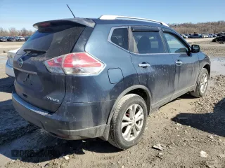 2015 Nissan Rogue SV with VIN KNMAT2MV5FP543728, listed as a Copart auction lot 46854045 with 177,819 mi miles and Salvage Title. Bid and sale history available at carsss.com. Image 3.