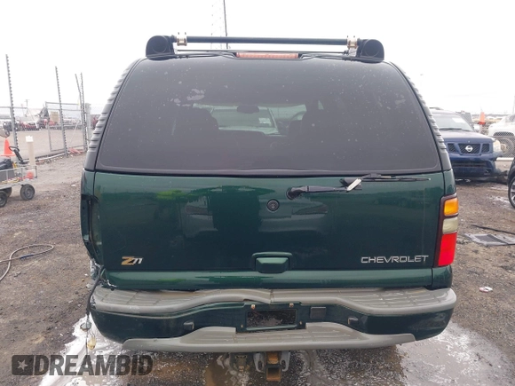 2004 Chevrolet Tahoe Z71 z VIN 1GNEK13Z84R118371, wystawiony jako IAAI lot #41535389 z przebiegiem 255 815 mil mil oraz . Historia ofert i sprzedaży dostępna na DreamBid. Obrazek 16.