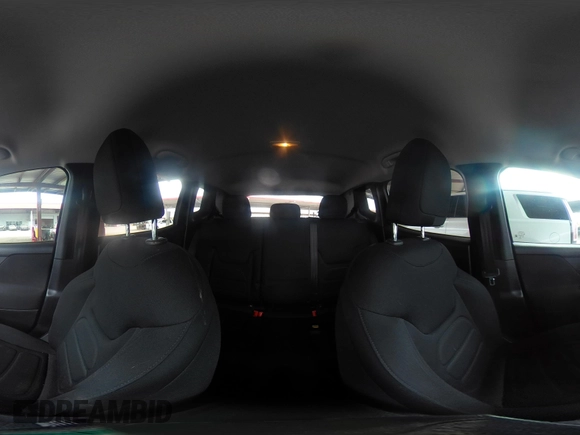 2018 Jeep Renegade Latitude with VIN ZACCJABB5JPJ26670, listed as a IAAI auction lot 41916152 with 76,193 mi miles. Bid and sale history available at carsss.com. Image 21.