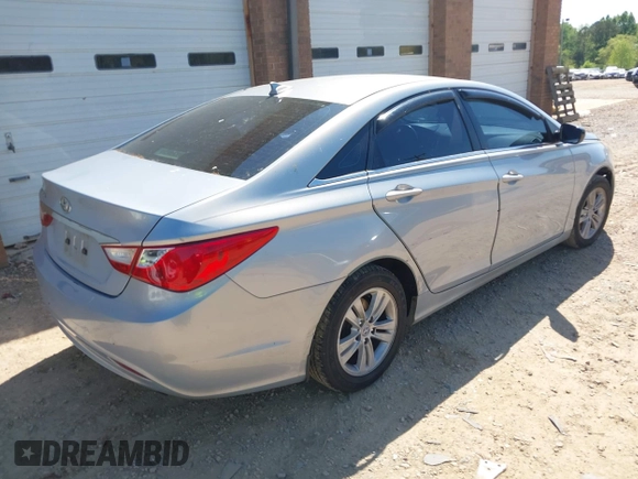 2012 Hyundai Sonata GLS with VIN 5NPEB4AC2CH373418, listed as a IAAI auction lot 42048250 with 190,830 mi miles. Bid and sale history available at carsss.com. Image 4.