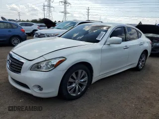 2013 Infiniti M with VIN JN1BY1AP8DM511833, listed as a Copart auction lot 63459025 with 152,722 mi miles and Clean title. Bid and sale history available at DreamBid. Image 1.