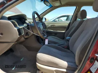 1998 Toyota Camry LE z VIN 4T1BG28K6WU308356, wystawiony jako Copart lot #57686475 z przebiegiem 178 274 mil mil oraz Szkoda całkowita • Salvage title. Historia ofert i sprzedaży dostępna na DreamBid. Obrazek 7.