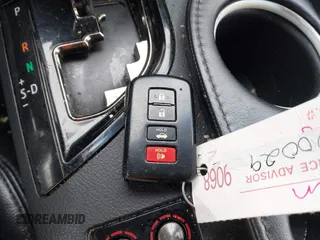 2015 Toyota Avalon Limited with VIN 4T1BK1EB9FU139849, listed as a IAAI auction lot 41701894 with 229,777 mi miles and . Bid and sale history available at DreamBid. Image 11.