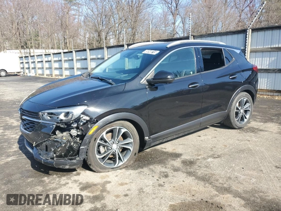 2020 Buick Encore GX Essence с VIN KL4MMGSL9LB106536, выставлен на аукционе Copart как лот 49349215 с пробегом 116 886 миль миль и Чистый • Clean title. История ставок и продаж доступна на DreamBid. Изображение 1.