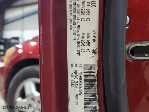 2008 Dodge Caliber SXT with VIN 1B3HB48B38D650702, listed as a Copart auction lot 52043025 with 122,719 mi miles and Clean Title. Bid and sale history available at carsss.com. Image 12.