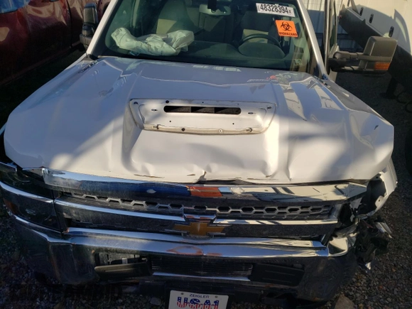 2019 Chevrolet Silverado 3500HD Work Truck with VIN 1GC4KVCY6KF143142, listed as a Copart auction lot 48328394 with 126,913 mi miles and Salvage Title. Bid and sale history available at carsss.com. Image 11.