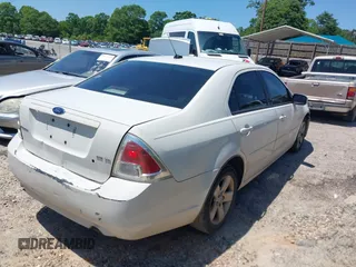 2008 Ford Fusion SE with VIN 3FAHP071X8R257746, listed as a IAAI auction lot 42114683 with 219,674 mi miles and . Bid and sale history available at DreamBid. Image 4.