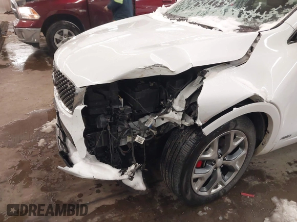 2017 Kia Sorento SX with VIN 5XYPKDA50HG241931, listed as a IAAI auction lot 41514316 with 82,859 mi miles and . Bid and sale history available at DreamBid. Image 6.