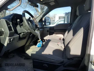 2019 Ford Super Duty F-250 SRW XL with VIN 1FT7W2A6XKED17771, listed as a Copart auction lot 84632244 with 126,212 mi miles and Salvage Title. Bid and sale history available at carsss.com. Image 7.