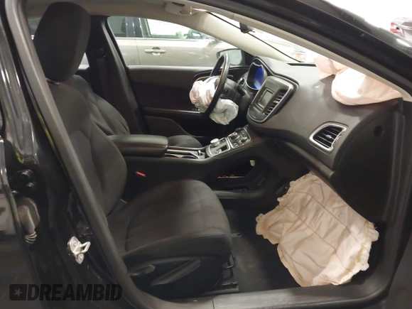 2015 Chrysler 200 Limited with VIN 1C3CCCAB1FN612164, listed as a IAAI auction lot 41641912 with 166,116 mi miles. Bid and sale history available at carsss.com. Image 5.