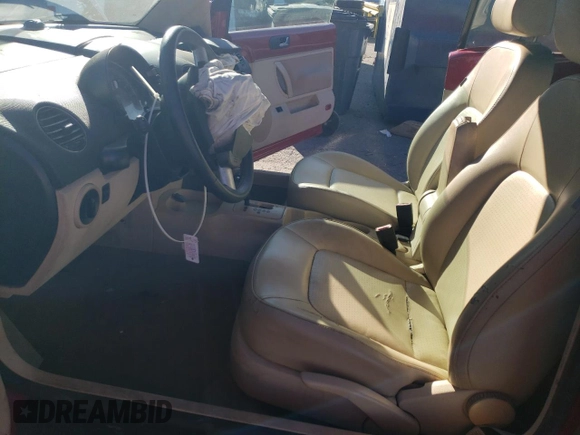 2008 Volkswagen Beetle SE с VIN 3VWRF31Y48M409216, выставлен на аукционе Copart как лот 49037195 с пробегом 115 552 миль миль и Чистый • Clean title. История ставок и продаж доступна на DreamBid. Изображение 7.