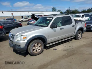 2007 Ford Explorer Sport Trac XLT z VIN 1FMEU51KX7UB01598, wystawiony jako Copart lot #57914805 z przebiegiem 71 202 mil mil oraz Czysty tytuł • Clean title. Historia ofert i sprzedaży dostępna na DreamBid. Obrazek 1.