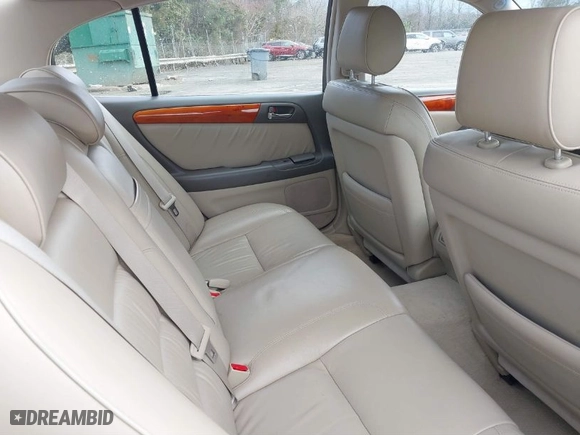 2001 Lexus GS 300 with VIN JT8BD69S910126345, listed as a IAAI auction lot 41814236 with 215,664 mi miles. Bid and sale history available at carsss.com. Image 8.