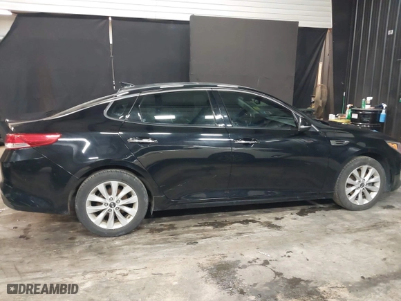 2017 Kia Optima EX with VIN 5XXGU4L38HG168057, listed as a IAAI auction lot 41422935 with 101,552 mi miles. Bid and sale history available at carsss.com. Image 13.