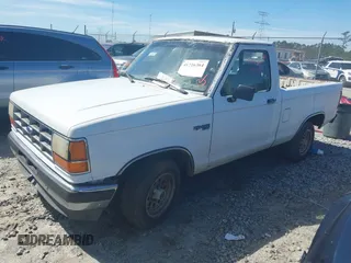 1992 Ford Ranger with VIN 1FTCR10A3NUD60462, listed as a IAAI auction lot 41726364 with 1 mi miles. Bid and sale history available at carsss.com. Image 2.