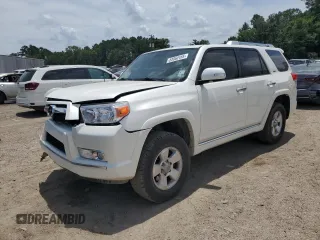 2011 Toyota 4Runner SR5 with VIN JTEZU5JR1B5022466, listed as a Copart auction lot 64060165 with 161,930 mi miles and Salvage title. Bid and sale history available at DreamBid. Image 1.