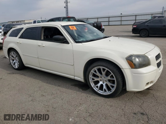 2005 Dodge Magnum z VIN 2D4FV48TX5H692873, wystawiony jako Copart lot #87230504 z przebiegiem 166 497 mil mil oraz Szkody całkowita. Historia ofert i sprzedaży dostępna na DreamBid. Obrazek 4.