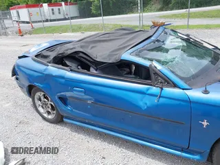 1995 Ford Mustang with VIN 1FALP4449SF205321, listed as a IAAI auction lot 42446725 with 263,272 mi miles and . Bid and sale history available at DreamBid. Image 12.