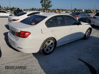 2013 BMW 3 Series 328i с VIN WBA3A5G52DNP19023, выставлен на аукционе Copart как лот 54585875 с пробегом 153 231 миль миль и Списание • Salvage title. История ставок и продаж доступна на DreamBid. Изображение 3.