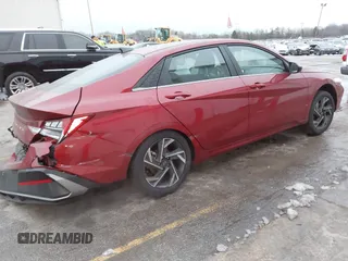 2025 Hyundai Elantra SEL Convenience z VIN KMHLS4DG4SU881217, wystawiony jako IAAI lot #41172300 z przebiegiem 1 418 mil mil oraz . Historia ofert i sprzedaży dostępna na DreamBid. Obrazek 4.