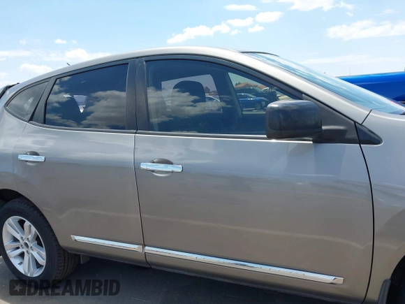 2012 Nissan Rogue S with VIN JN8AS5MV7CW708138, listed as a IAAI auction lot 42642301 with 121,296 mi miles and . Bid and sale history available at DreamBid. Image 14.