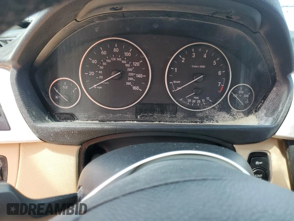 2012 BMW 3 Series 328i с VIN WBA3C1C50CF430403, выставлен на аукционе Copart как лот 56896395 с пробегом Не указан миль и Списание • Salvage title. История ставок и продаж доступна на DreamBid. Изображение 9.