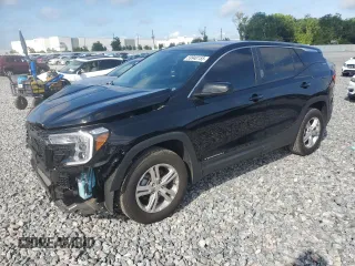 2024 GMC Terrain SLE z VIN 3GKALTEG5RL343314, wystawiony jako Copart lot #59940155 z przebiegiem 31 629 mil mil oraz Szkoda całkowita • Salvage title. Historia ofert i sprzedaży dostępna na DreamBid. Obrazek 1.