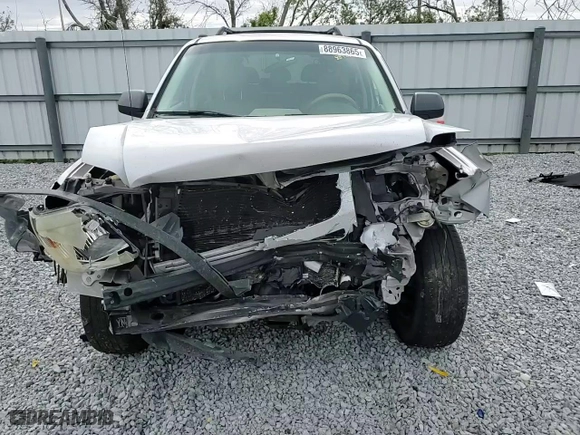 2008 Mercury Mariner with VIN 4M2CU81118KJ54055, listed as a Copart auction lot 88963865 with 0 mi miles and Salvage Title. Bid and sale history available at carsss.com. Image 12.