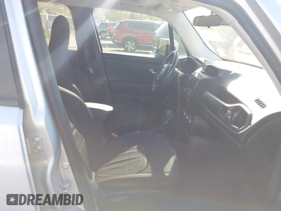 2017 Jeep Renegade Latitude with VIN ZACCJABB9HPE65123, listed as a IAAI auction lot 41856382 with 73,678 mi miles. Bid and sale history available at carsss.com. Image 5.