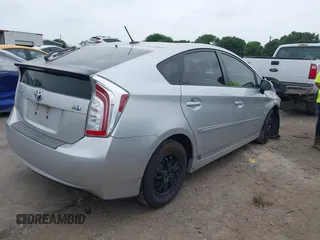 2013 Toyota Prius One with VIN JTDKN3DU8D5565968, listed as a IAAI auction lot 41958456 with 140,350 mi miles. Bid and sale history available at carsss.com. Image 4.