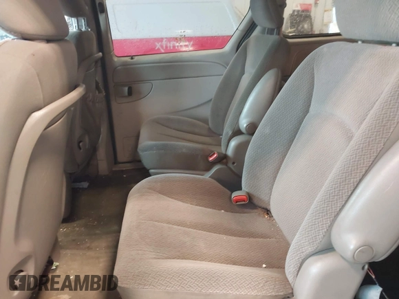 2006 Dodge Caravan SXT z VIN 1D4GP45R16B528722, wystawiony jako IAAI lot #42361803 z przebiegiem 282 828 mil mil oraz . Historia ofert i sprzedaży dostępna na DreamBid. Obrazek 8.
