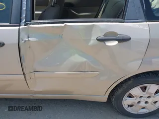 2007 Ford Focus S с VIN 1FAHP34N07W351509, выставлен на аукционе IAAI как лот 42438875 с пробегом 158 399 миль миль и . История ставок и продаж доступна на DreamBid. Изображение 6.