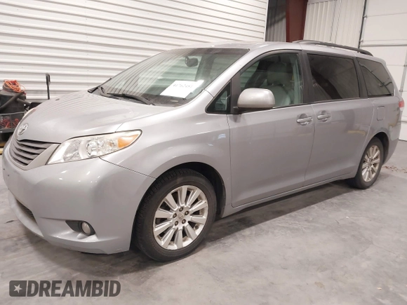 2011 Toyota Sienna XLE z VIN 5TDDK3DC4BS003792, wystawiony jako IAAI lot #41762481 z przebiegiem 201 051 mil mil oraz . Historia ofert i sprzedaży dostępna na DreamBid. Obrazek 18.