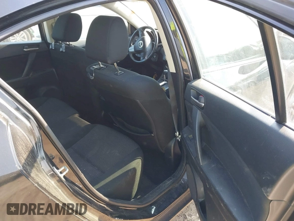 2012 Mazda 3 i Touring с VIN JM1BL1V79C1525424, выставлен на аукционе IAAI как лот 42474190 с пробегом 208 608 миль миль и . История ставок и продаж доступна на DreamBid. Изображение 8.