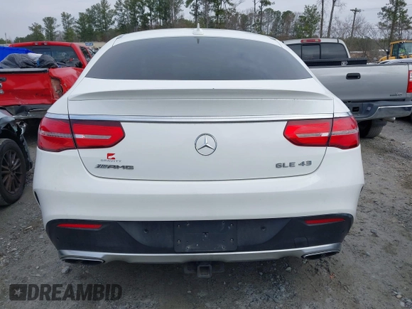 2017 Mercedes-Benz GLE 43 AMG z VIN 4JGED6EB2HA080314, wystawiony jako IAAI lot #41492570 z przebiegiem 97 905 mil mil oraz . Historia ofert i sprzedaży dostępna na DreamBid. Obrazek 16.