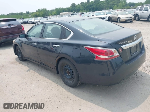 2015 Nissan Altima 2.5 z VIN 1N4AL3AP8FN307491, wystawiony jako IAAI lot #42420571 z przebiegiem 181 000 mil mil oraz . Historia ofert i sprzedaży dostępna na DreamBid. Obrazek 3.