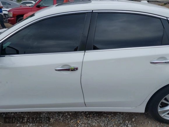 2015 Nissan Altima SV z VIN 1N4AL3AP1FC439021, wystawiony jako IAAI lot #42027354 z przebiegiem 96 729 mil mil oraz . Historia ofert i sprzedaży dostępna na DreamBid. Obrazek 14.