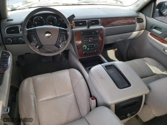 2009 Chevrolet Silverado 1500 LTZ with VIN 3GCEK33329G212804, listed as a Copart auction lot 46704645 with 158,325 mi miles and Salvage Title. Bid and sale history available at carsss.com. Image 8.