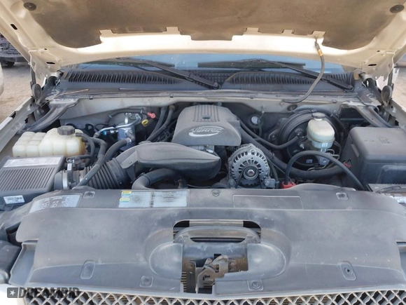 2005 Chevrolet Silverado 1500 LS with VIN 1GCEC19Z55Z193897, listed as a IAAI auction lot 41812564 with 108,359 mi miles. Bid and sale history available at carsss.com. Image 10.