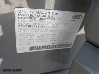 2020 Audi Q3 S line Premium Plus with VIN WA1EECF39L1060779, listed as a IAAI auction lot 41985997 with 46,422 mi miles. Bid and sale history available at carsss.com. Image 9.