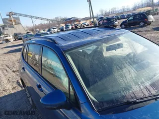 2019 Volkswagen Tiguan S with VIN 3VV0B7AX6KM067699, listed as a IAAI auction lot 41634351 with 181,093 mi miles. Bid and sale history available at carsss.com. Image 16.
