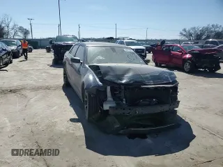 2016 Chrysler 300 S z VIN 2C3CCABG0GH244066, wystawiony jako Copart lot #46618685 z przebiegiem 136 549 mil mil oraz Szkoda całkowita • Salvage title. Historia ofert i sprzedaży dostępna na DreamBid. Obrazek 10.