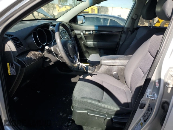 2011 Kia Sorento LX with VIN 5XYKT4A20BG125875, listed as a Copart auction lot 52759345 with 196,291 mi miles and Clean Title. Bid and sale history available at DreamBid. Image 7.