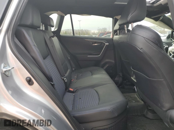 2021 Toyota RAV4 Hybrid XSE z VIN 4T3E6RFV2MU060908, wystawiony jako Copart lot #44738455 z przebiegiem 74 536 mil mil oraz Szkoda całkowita • Salvage title. Historia ofert i sprzedaży dostępna na DreamBid. Obrazek 11.