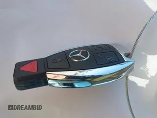 2013 Mercedes-Benz GLK 350 z VIN WDCGG5HB5DG077063, wystawiony jako IAAI lot #39858001 z przebiegiem 42 583 mil mil oraz . Historia ofert i sprzedaży dostępna na DreamBid. Obrazek 11.